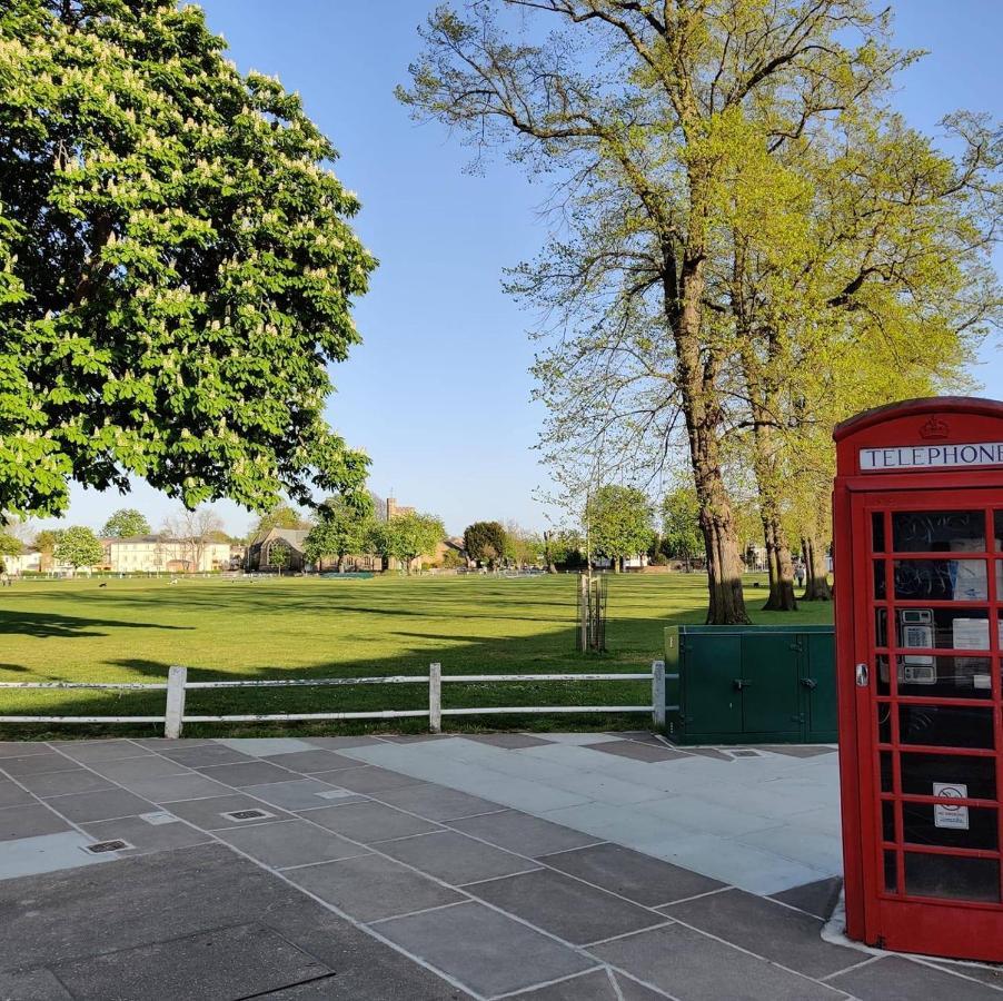 Twickenham Apartments By Charles Teddington Dış mekan fotoğraf