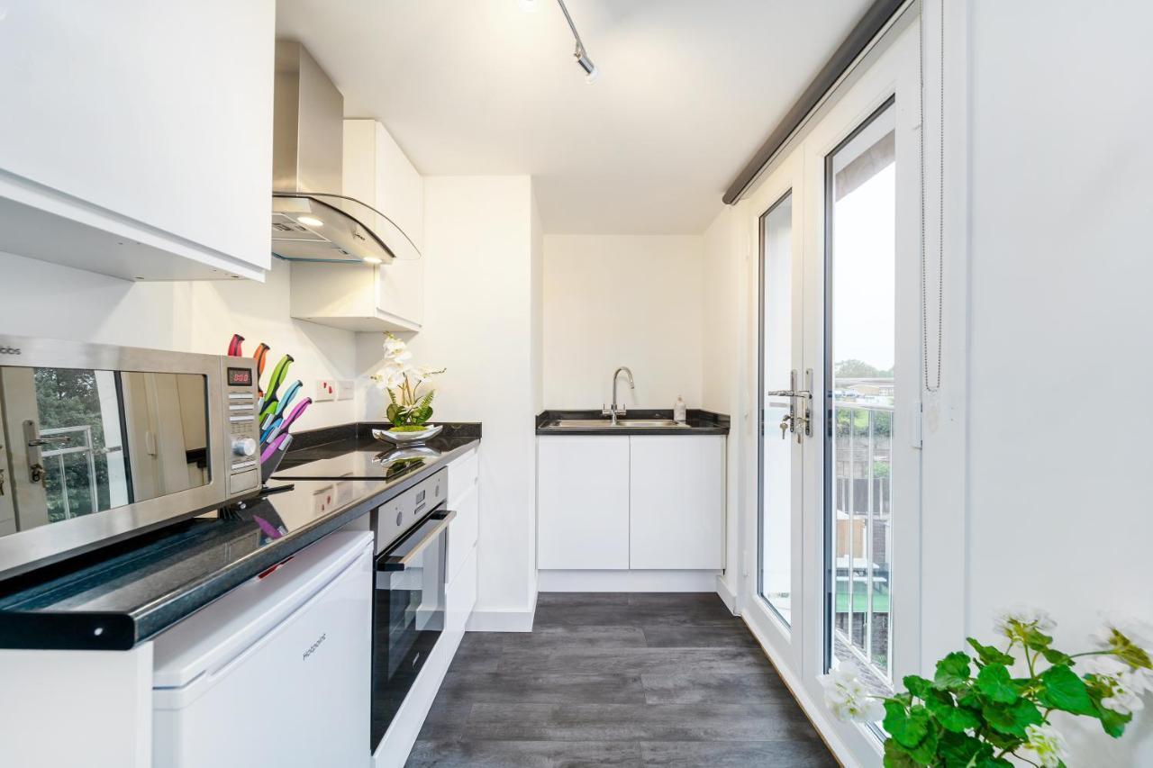 Twickenham Apartments By Charles Teddington Dış mekan fotoğraf